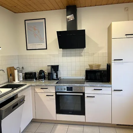 Holiday home Zweiundmeer 2 *